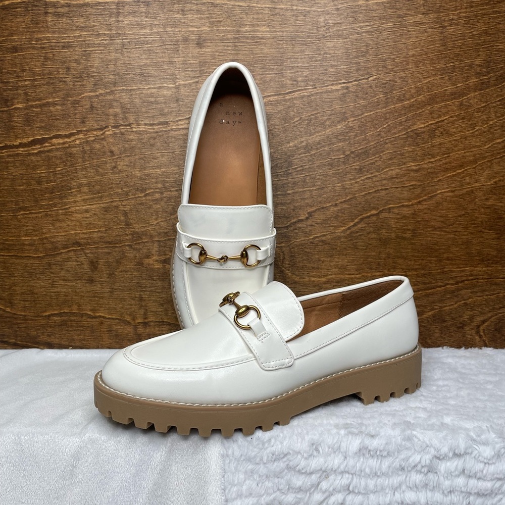 (Size 8) A New Day Off White Loafers